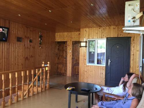 Hostal Guest House U Larisy