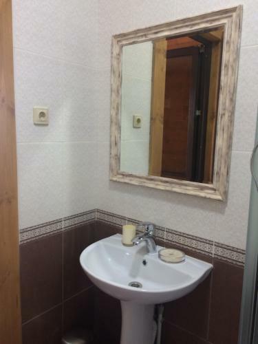 Hostal Alamys