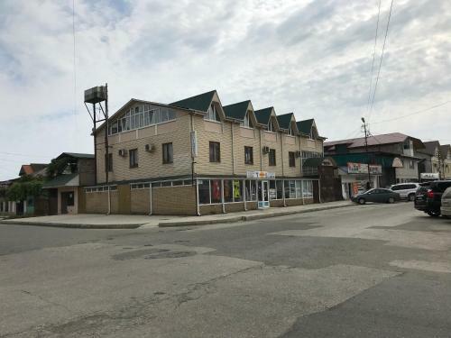 Hostal Amra2000 Guest House
