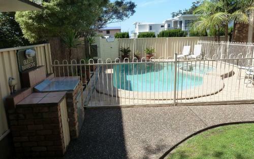 Aparthotel Mollymook Surfbeach Motel & Apartments