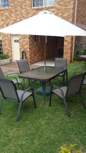 Aparthotel Mollymook Surfbeach Motel & Apartments