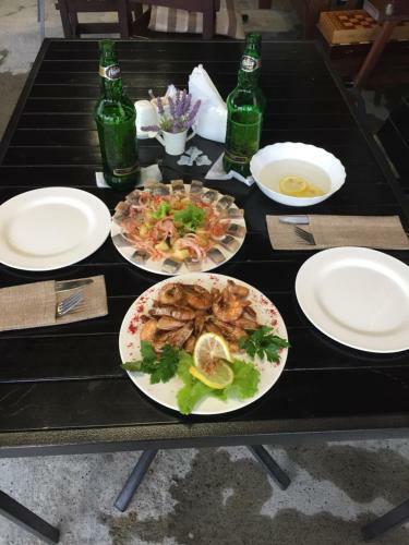 Hostal Guest House Gelios