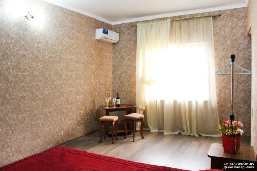 Hostal Aquamarine