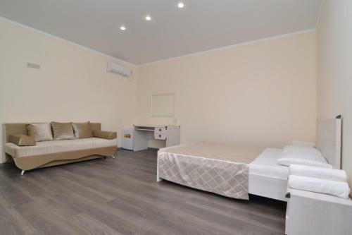 Hotel Apra