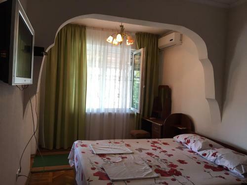 Hostal Gostevoy Dom U Rozy