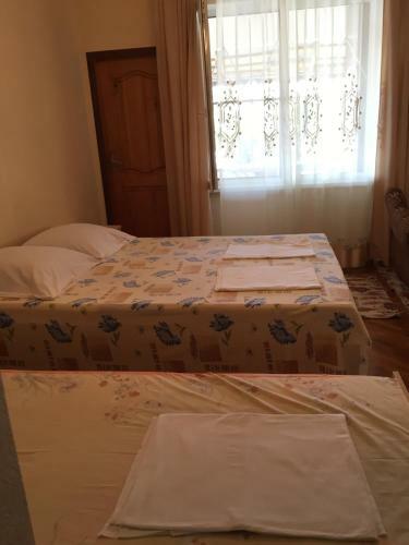 Hostal Gostevoy Dom U Rozy