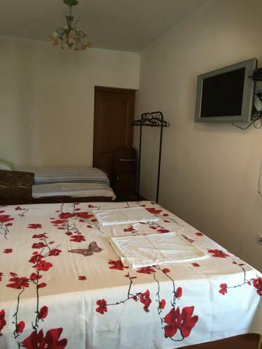Hostal Gostevoy Dom U Rozy