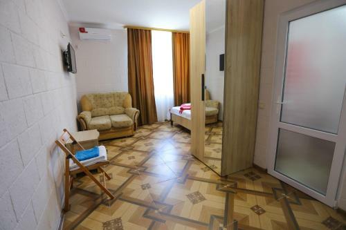 Hostal Fiesta Life