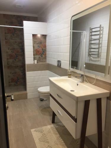Hostal D'emil Guest House