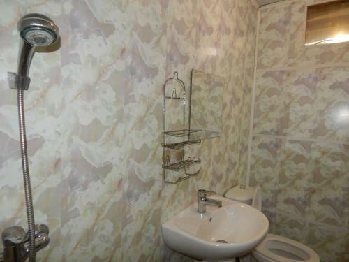 Hostal Otdykh U Tatyany Guest House