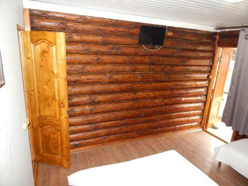 Hostal Otdykh U Tatyany Guest House
