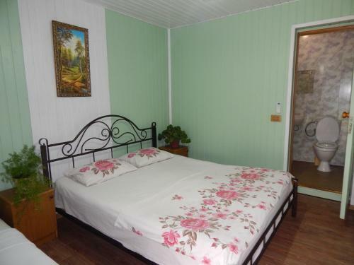 Hostal Otdykh U Tatyany Guest House