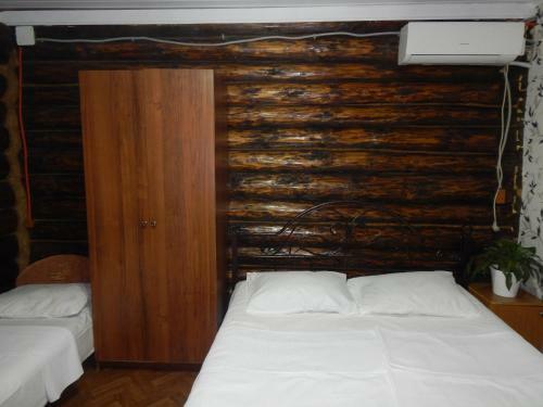 Hostal Otdykh U Tatyany Guest House