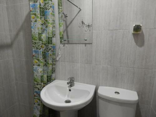 Hostal Otdykh U Tatyany Guest House