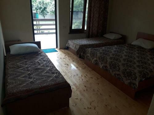 Hostal Guest House Mimoza