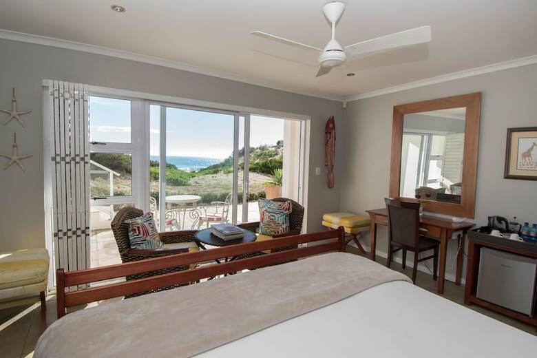 Hostal Oystercatcher Lodge