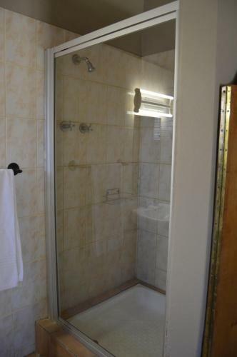 Hostal Jarina Guesthouse