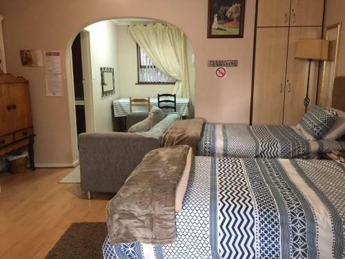 Hostal Marshrose Accommodation