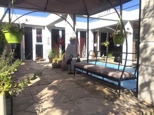 Hostal Marshrose Accommodation
