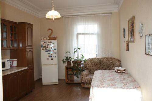 Apartment On Pereulok Yanovskogo 2