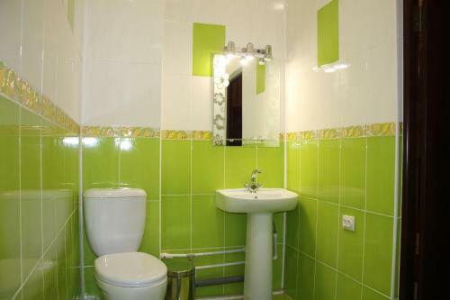 Hostal Guest House U Druzey