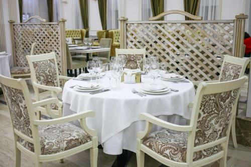 Sobranie Hotel
