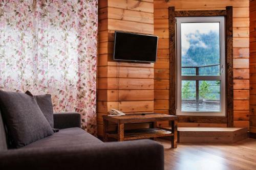 Hotel Urochische Aktra