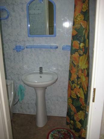 Hostal Nadezhda Guest House