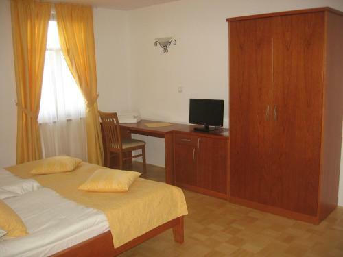 Hostal Gostilna In Preno?i??e Kocjan
