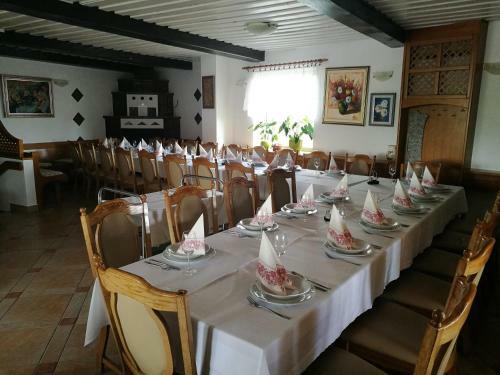 Hostal Gostilna In Preno?i??e Kocjan