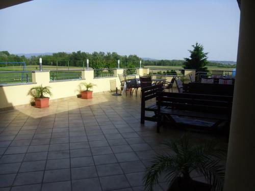 Hostal Gostilna In Preno?i??e Kocjan