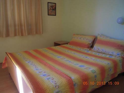 Hostal Lile Pestani Accommodation
