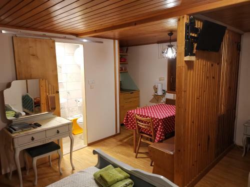 Apartment ?porar