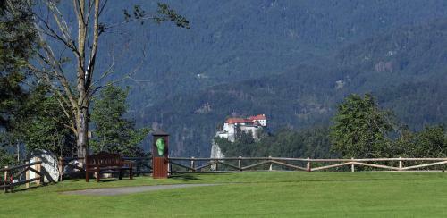 Hotel King's And Lake's House Golf Course Royal Bled