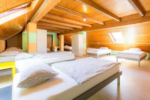 1a Adventure Hostel