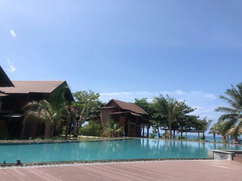 Hotel Koh Ma Beach Resort