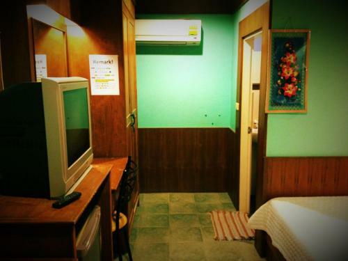 Hostal Mr. Black Resort