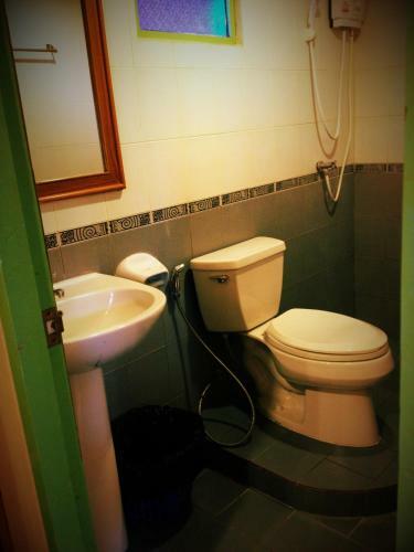 Hostal Mr. Black Resort
