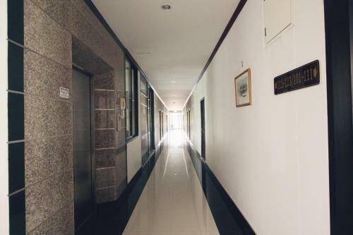 Laklada Hotel