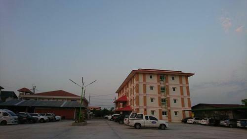 Chalermlak Hotelsurin