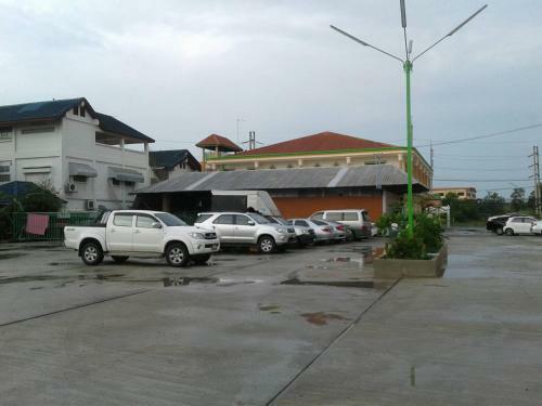 Chalermlak Hotelsurin