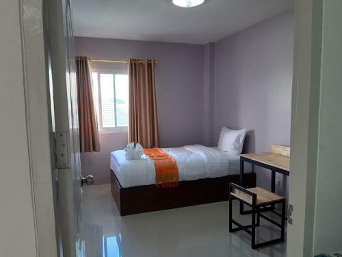 Bees Smile Hotel