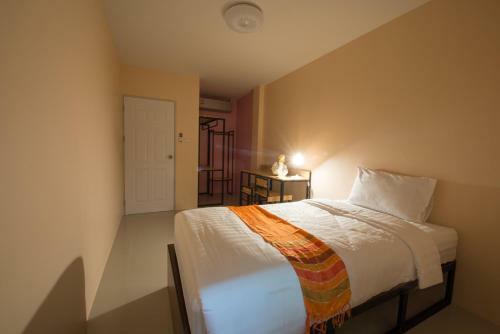Bees Smile Hotel