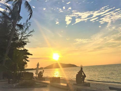 Hotel Kanok Buri Resort And Spa