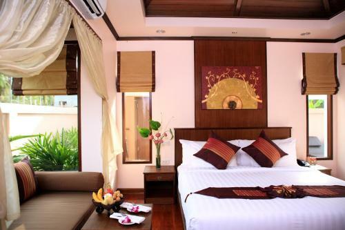 Hotel Kanok Buri Resort And Spa