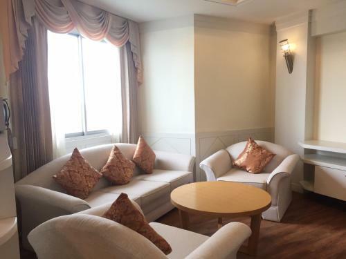 Thong Tarin Hotel