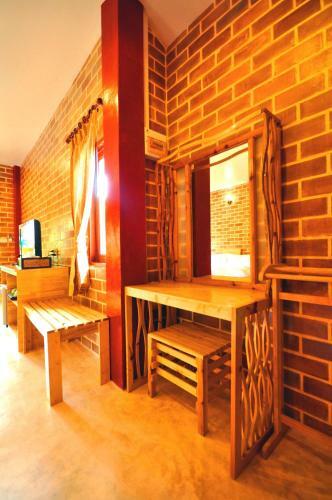 Hotel Theerama Cottage