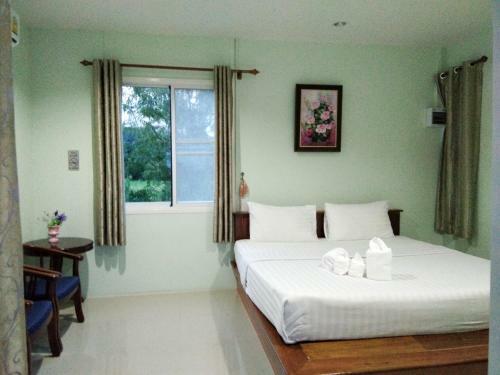 Hotel Pakjai Resort