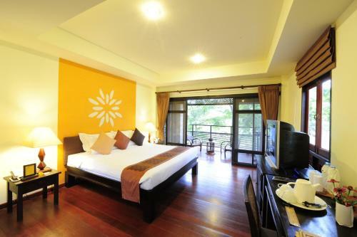 Hotel Phunacome Resort