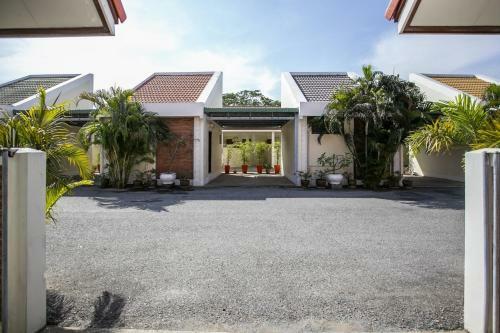 Bualuang Hotel